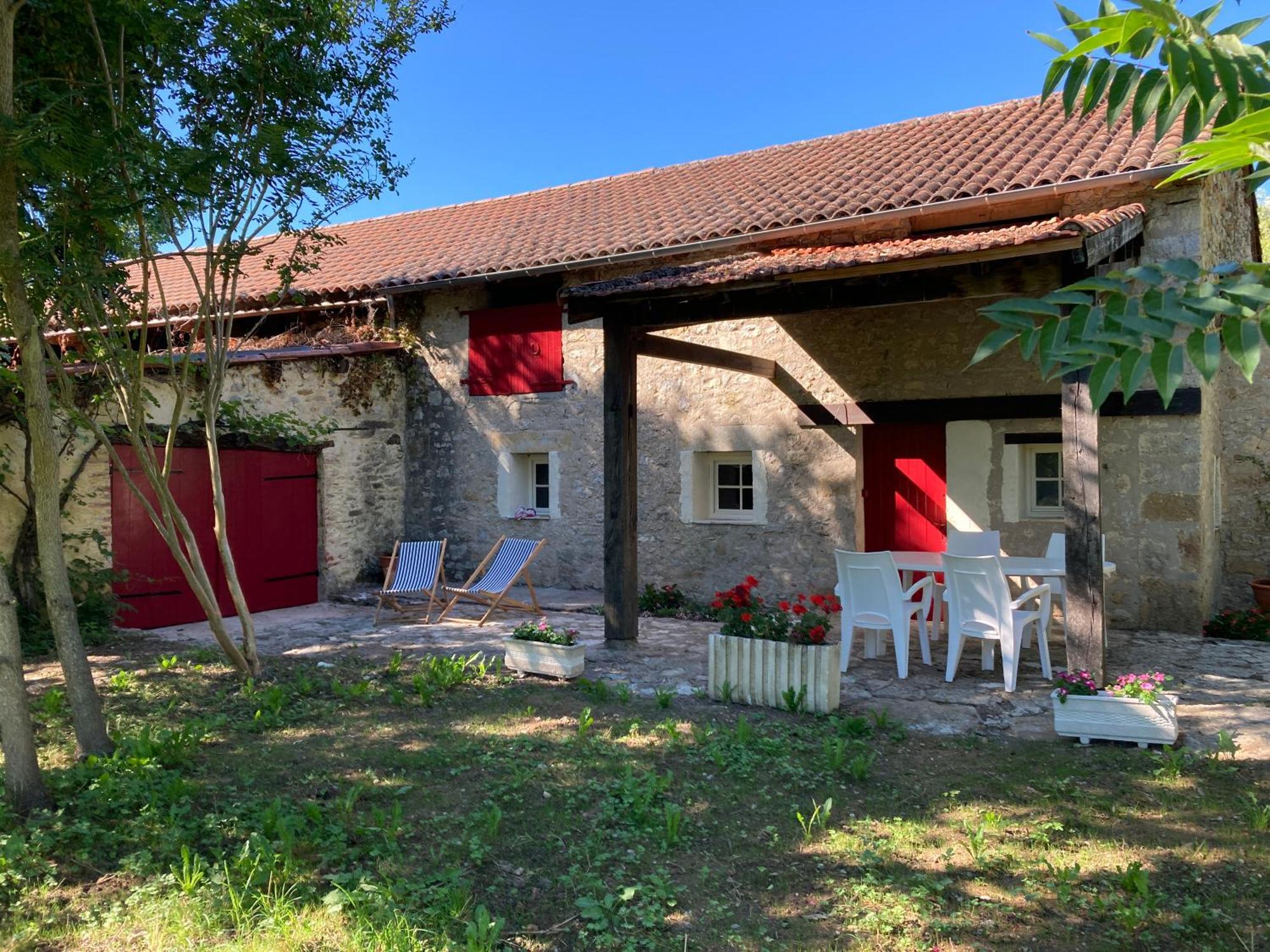 Sfeervol Vakantiehuis Op Landgoed Aan De Dordogne Villa Prudhomat Exterior foto