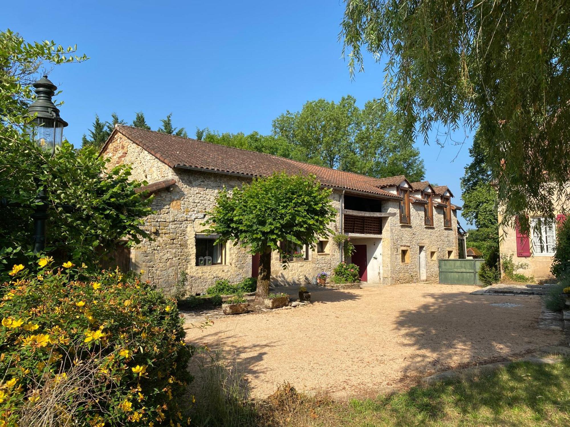 Sfeervol Vakantiehuis Op Landgoed Aan De Dordogne Villa Prudhomat Exterior foto